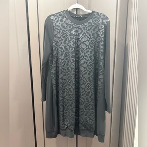 Black and Gray Patterned Long Sleeve Dress/Tunic